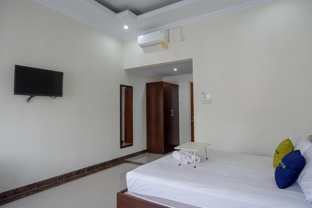 Urbanview Hotel Syariah Casa Azmya Yogyakarta By Reddoorz Kejayan Exterior photo